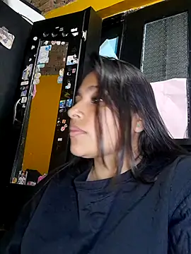 zairabreze webcam