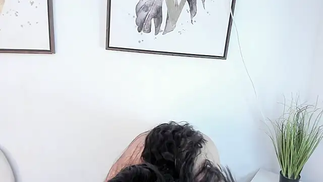 Cassandra_Armani webcam