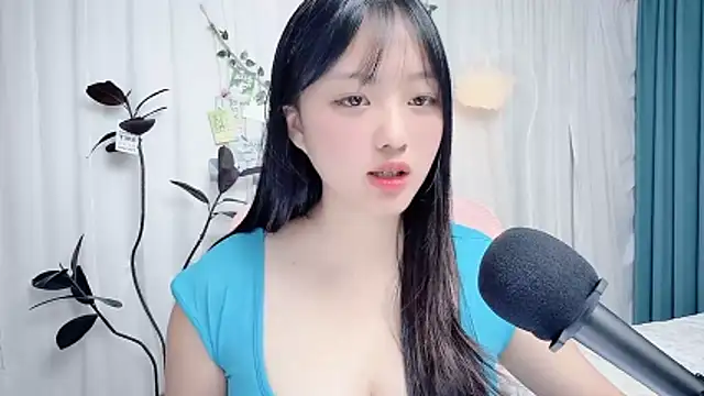 winnie666999 - Winnie666999's free webcam - UK Sex Cams