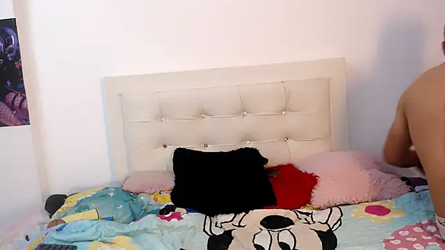 mia_and_axel webcam