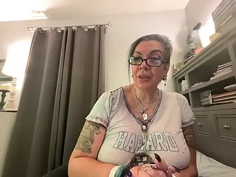 dieseldame1313 webcam