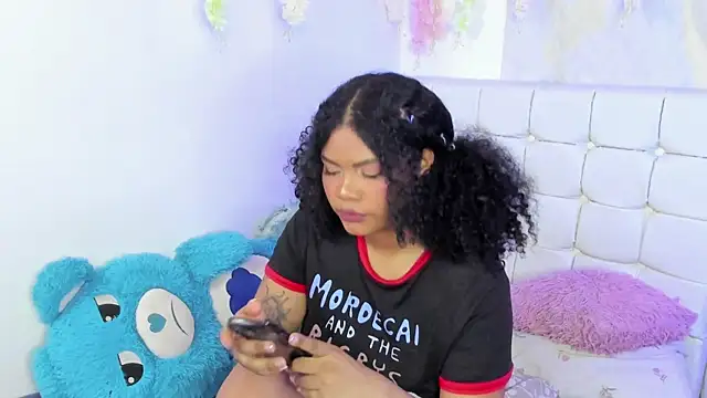 Angel_Belll webcam