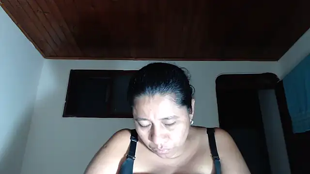 adrixxx38 webcam