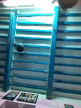 cute_riya_11 webcam