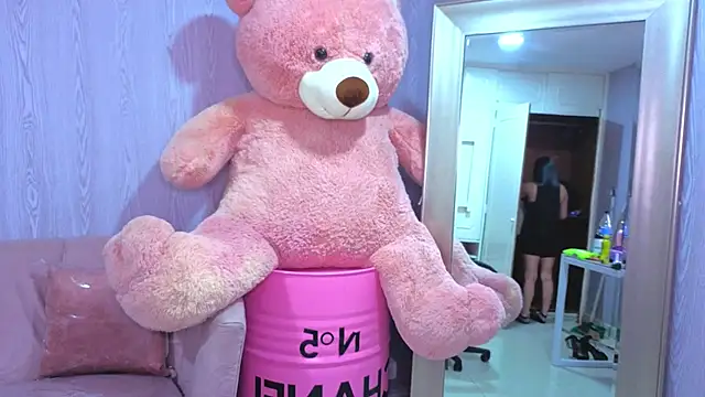 lia_harper_t webcam