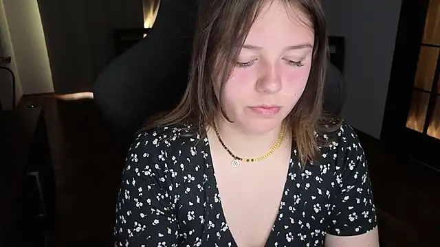 XNirvanaX webcam