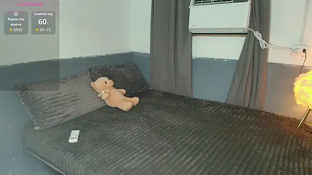 UrfuckingNathalie69x webcam