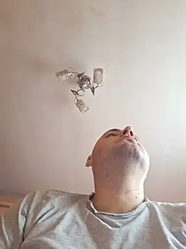 StrictBobby webcam