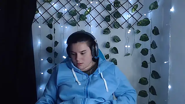 Nika_1_ webcam