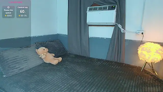 UrfuckingNathalie69x webcam