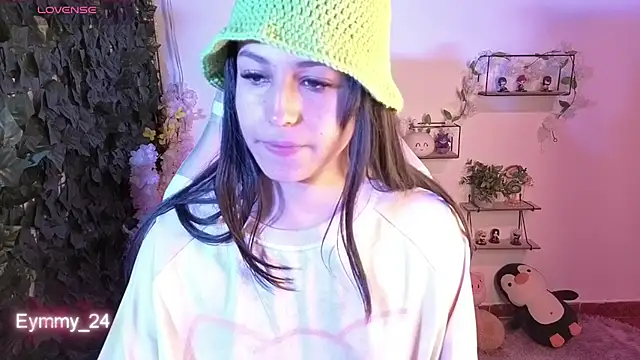 Eymmy_24 webcam
