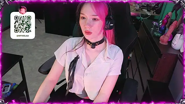 Maya_Viola webcam