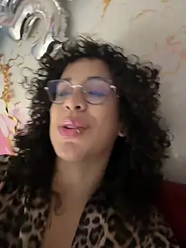 Woo_isDaphne webcam