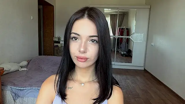 LivianDivorce live cam on StripChat