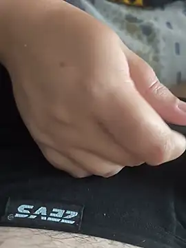 MadaamJizz_DickLewd webcam