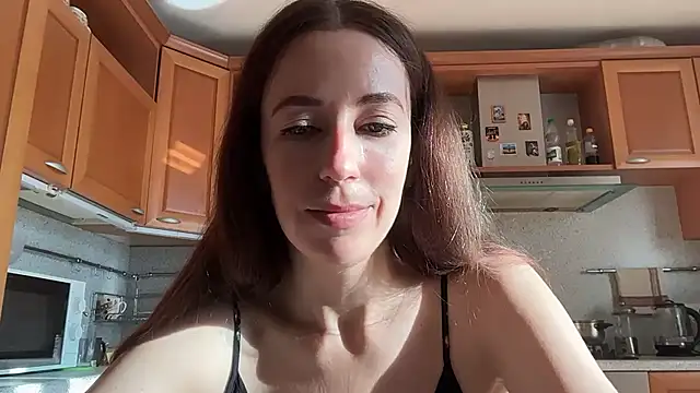 Flamingo_Queen live cam on StripChat