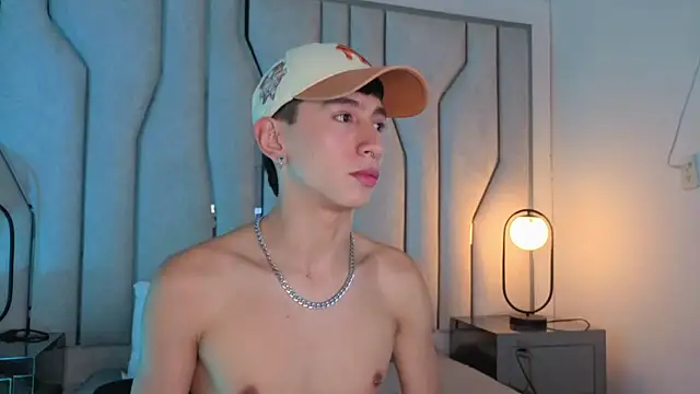 lian_cameron webcam