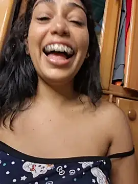 Putaalexa webcam