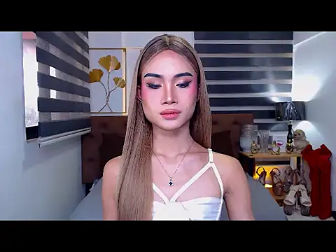 JuicyCockThea webcam