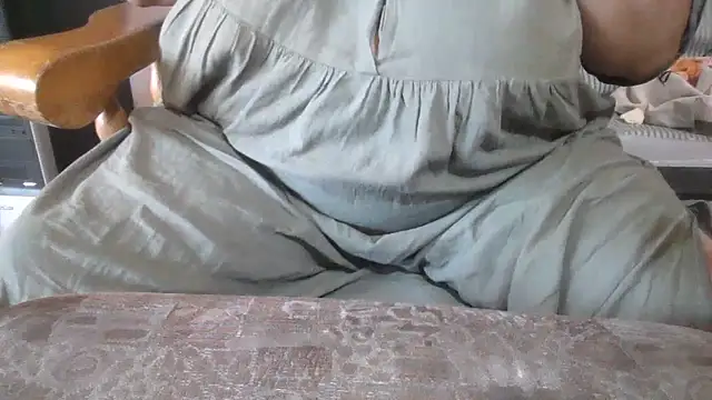 ExquisiteMature live cam