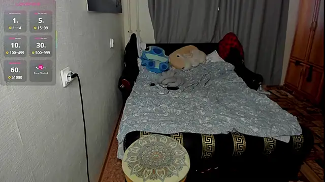 monica__elder webcam