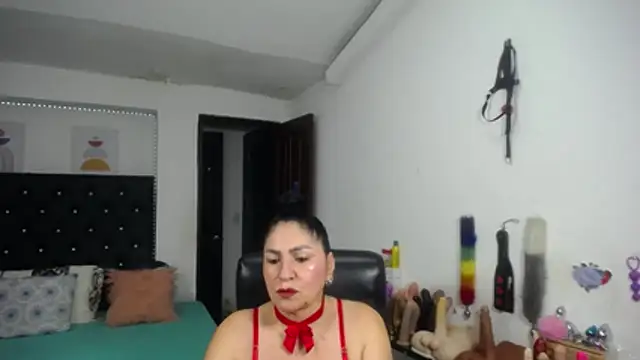mature_bigboobs10 webcam