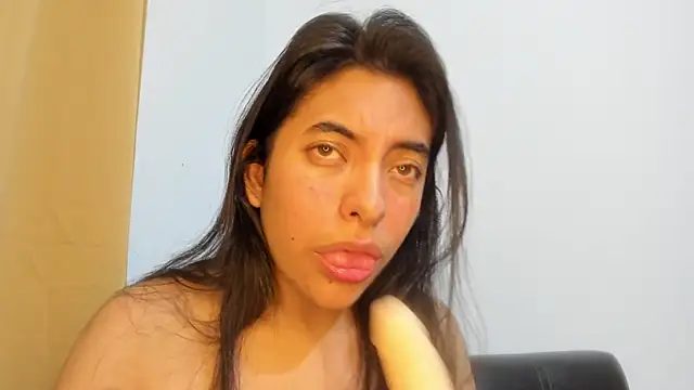 emilysex_118 (F young) - anal