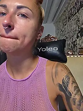 kylie_blck webcam