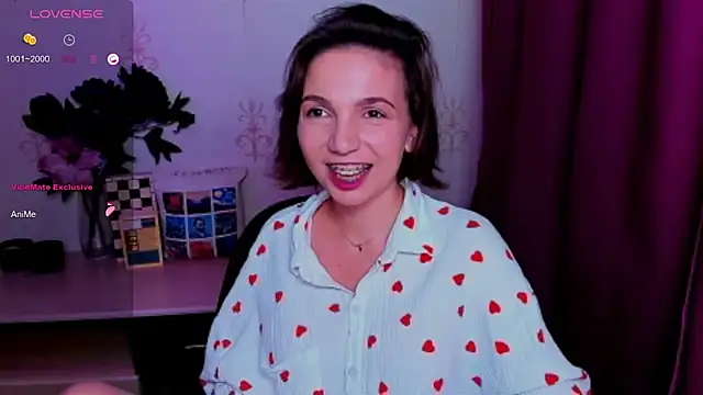 KindHazelHere_ webcam