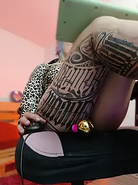 Nyxie8 webcam