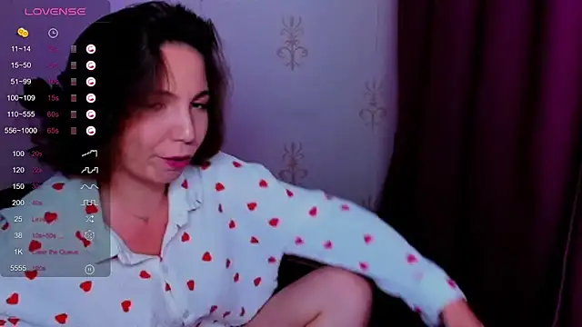 KindHazelHere_ webcam