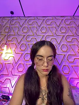 MelanyyJhonson15 webcam