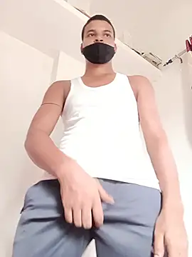 Rashi__75 webcam
