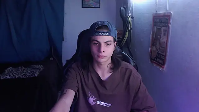 Elastic_Fantasy webcam