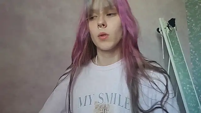 CowledScript live cam on StripChat