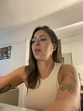 Gipoltergeist live cam on StripChat