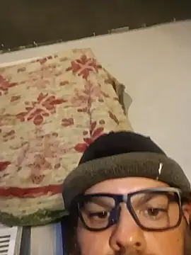 givr6inches webcam