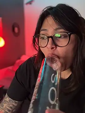 miacanela_xo webcam