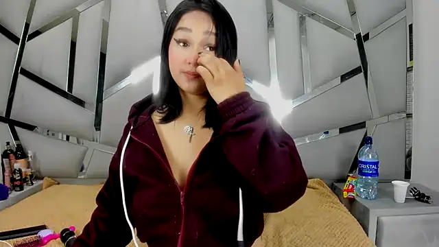 Catherinee69_x webcam