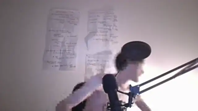 VelvetRagottiOG webcam