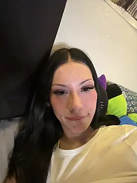 carmenbabyluv webcam