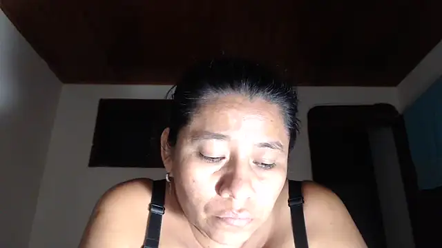 adrixxx38 webcam