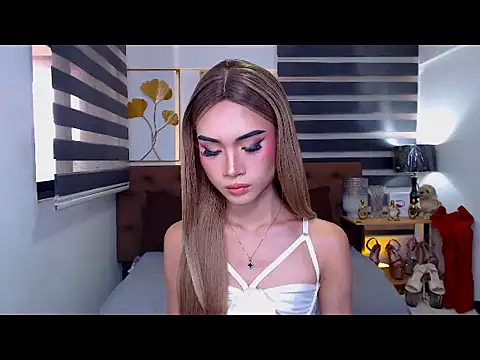 JuicyCockThea live cam on StripChat