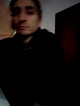 Alejandro83bsf live cam on StripChat