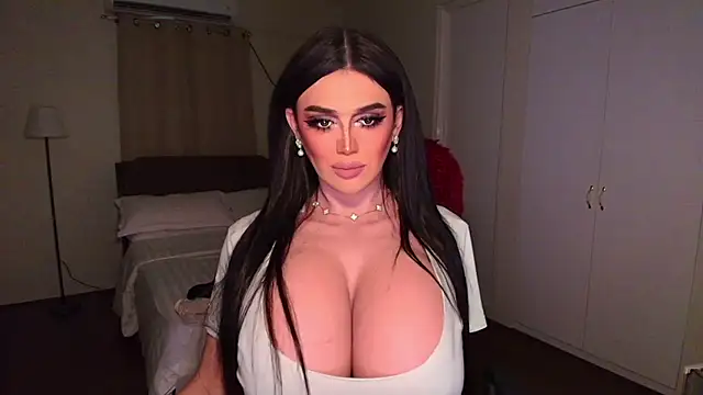 AnneHartx live cam on StripChat