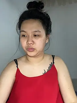 Almira6868 webcam