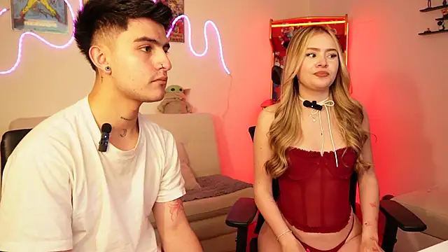 tommy_and_sophie webcam