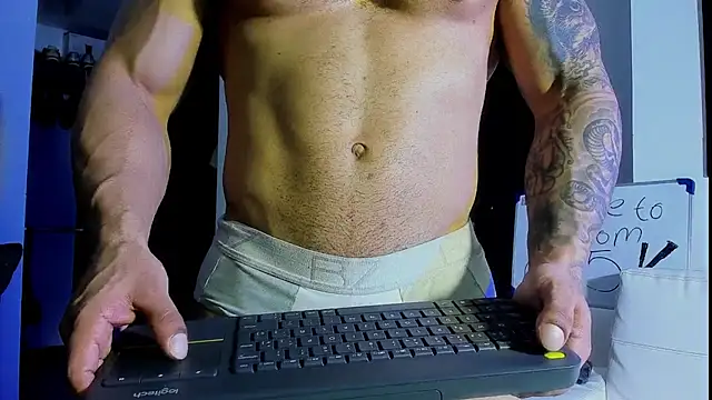 Andrew_Johnnson webcam
