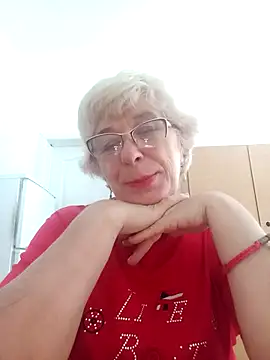 52MiaLove02 webcam