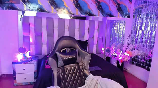IsaDiiaz webcam